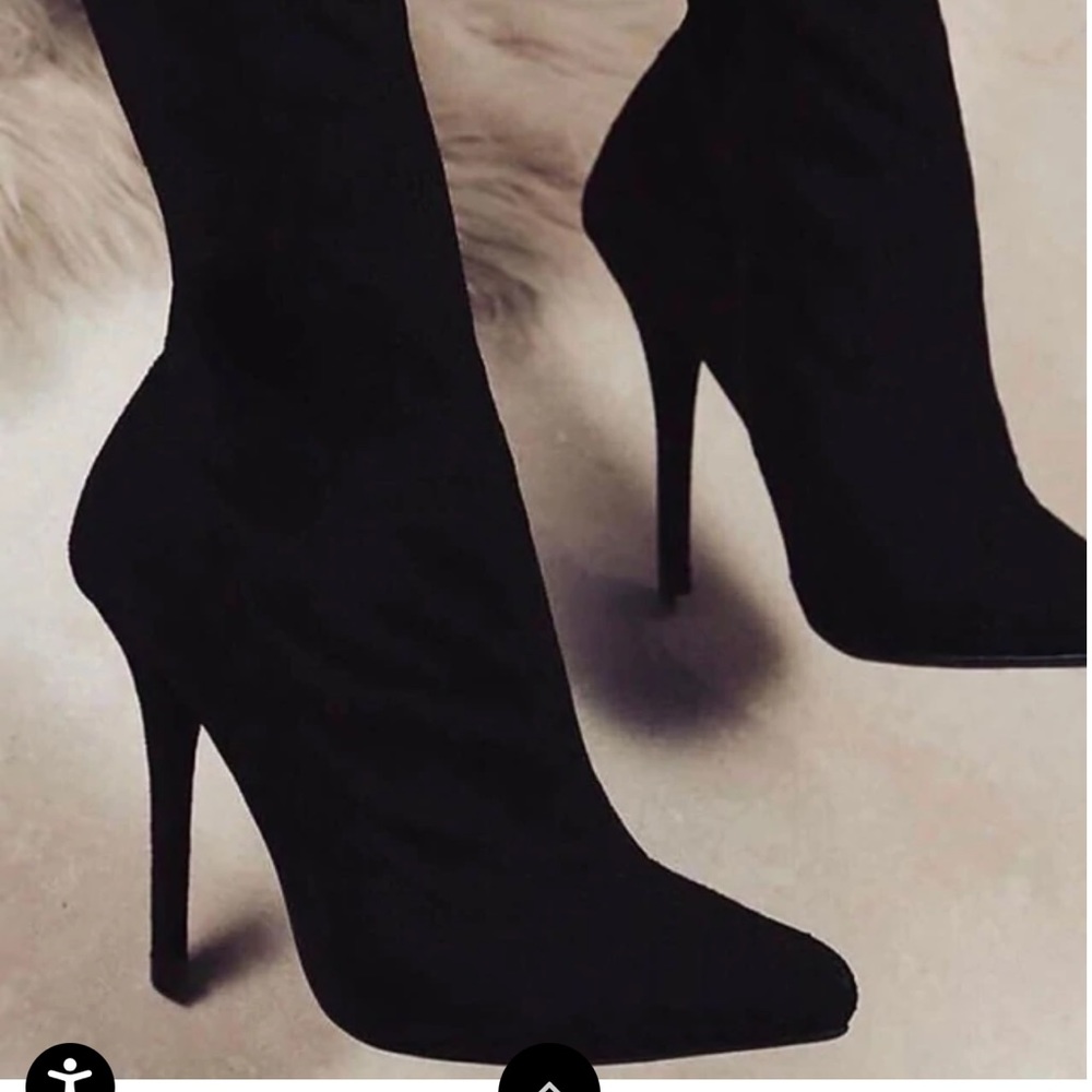 Black Booties Size 6.5